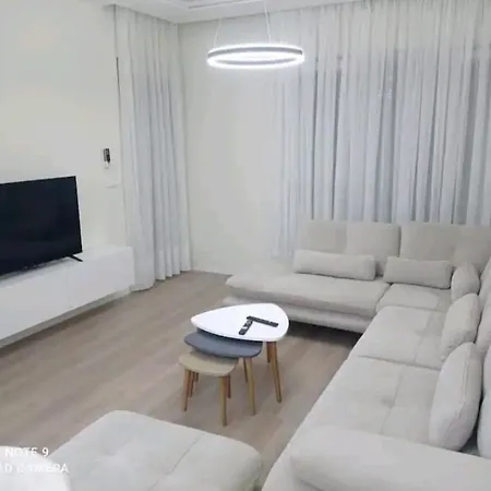 Park Life Apartment *